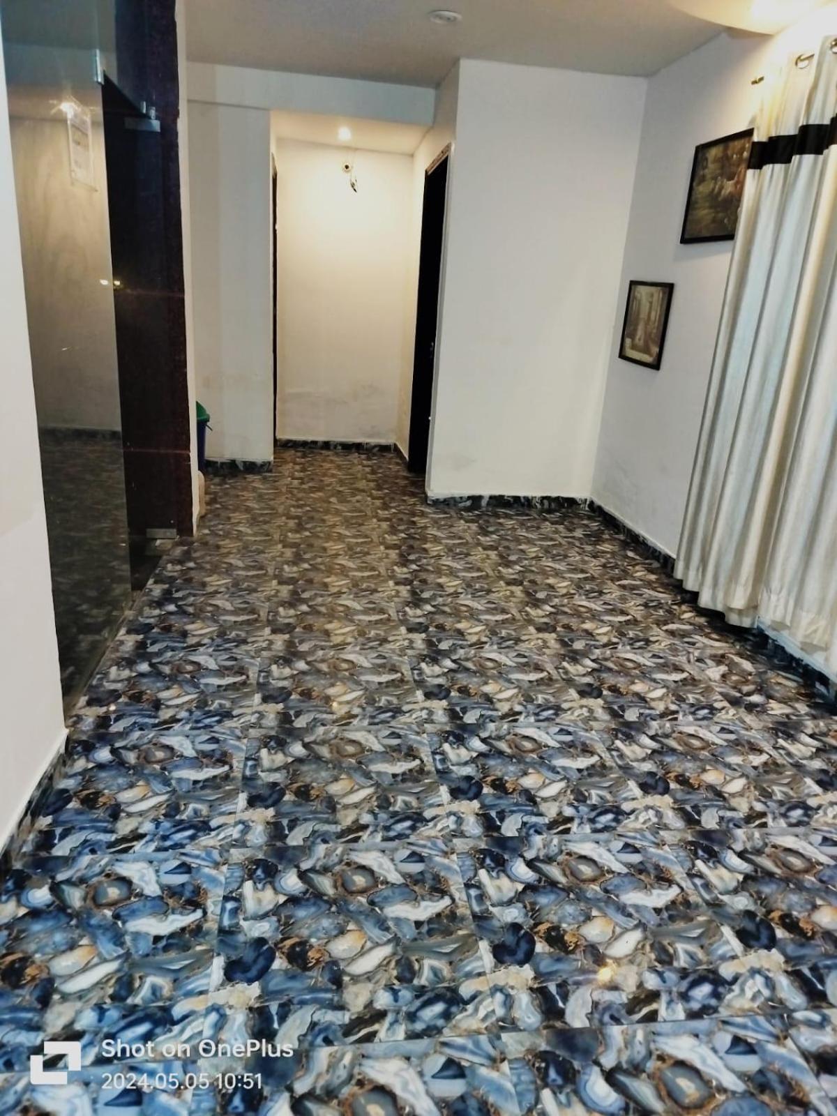 Hotel Janvi Palace Delhi Zewnętrze zdjęcie