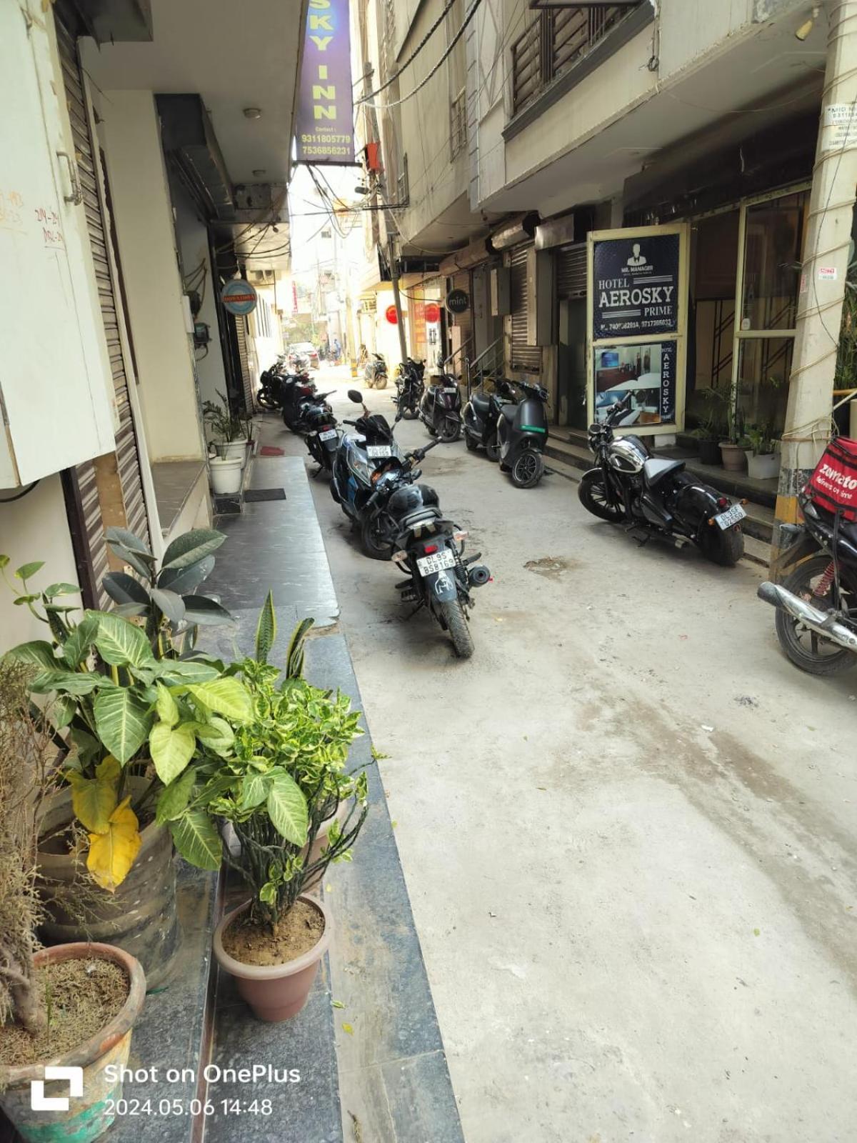Hotel Janvi Palace Delhi Zewnętrze zdjęcie